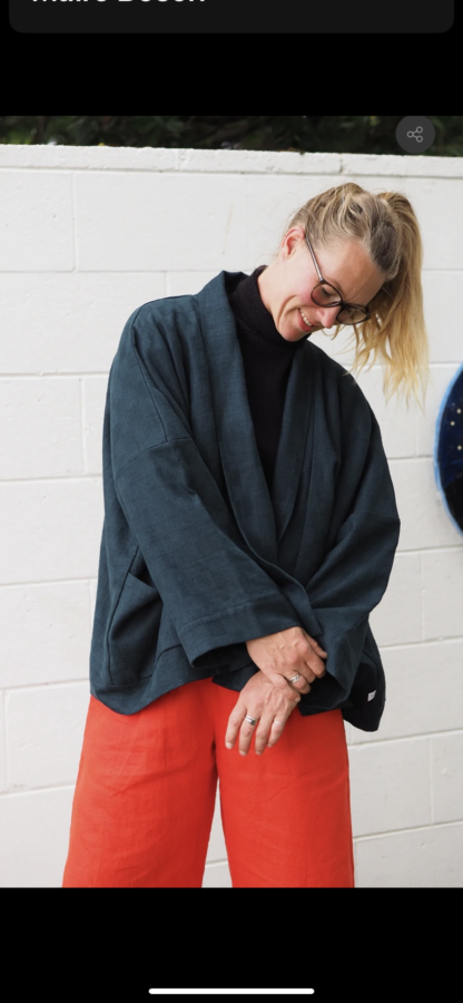 Reversible linen jacket NZ design - Image 3